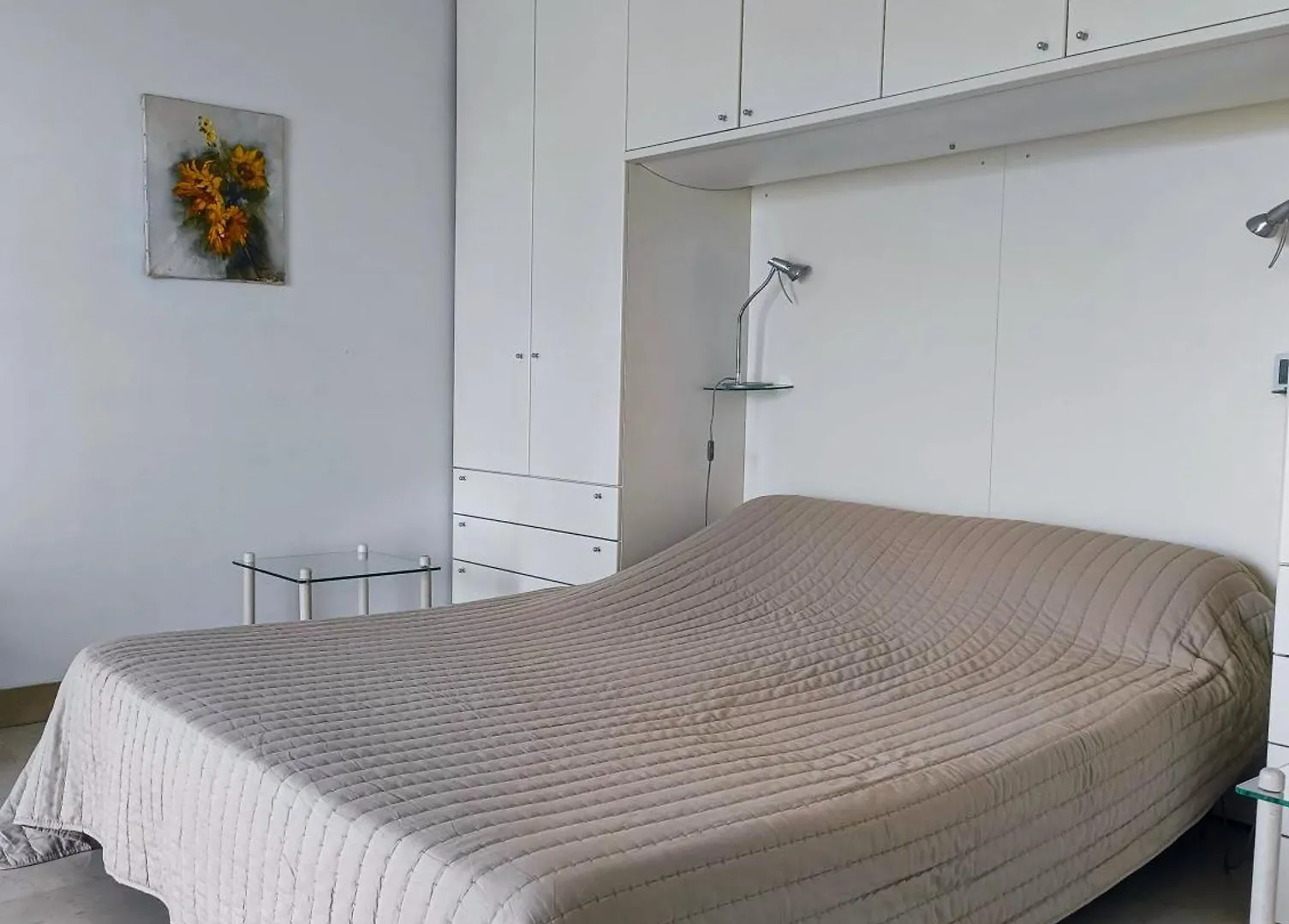 רוקברון-קאפ-מרט Bright And Spacious Seaside Studio