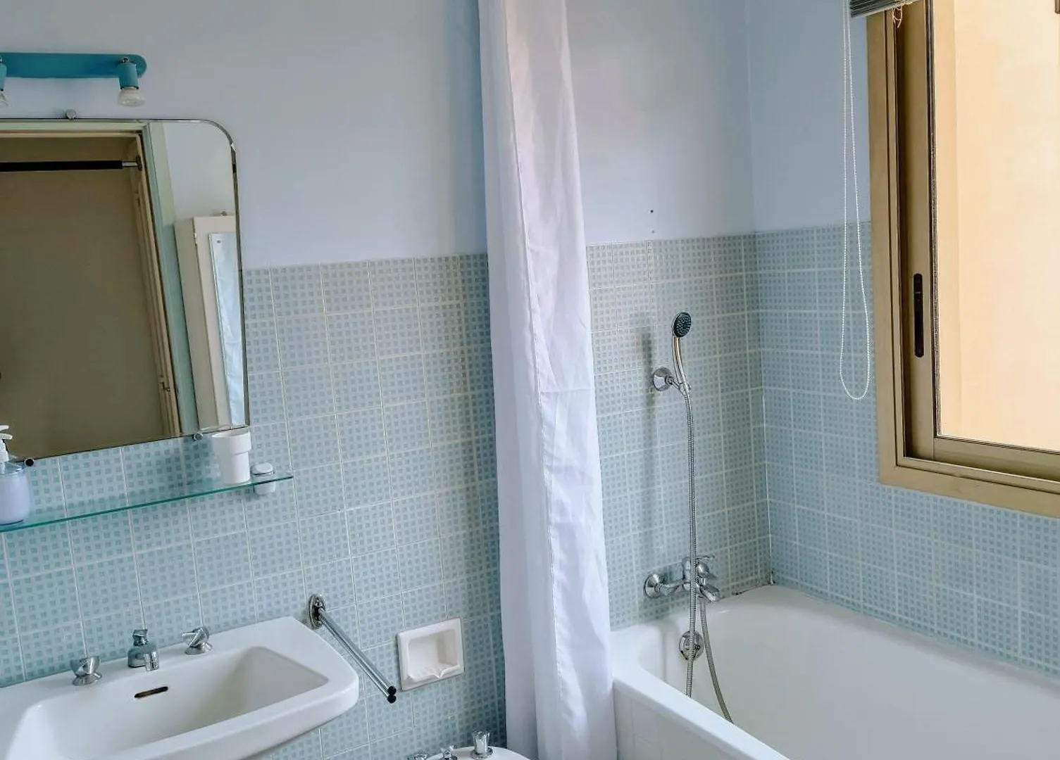 רוקברון-קאפ-מרט Bright And Spacious Seaside Studio 0*,