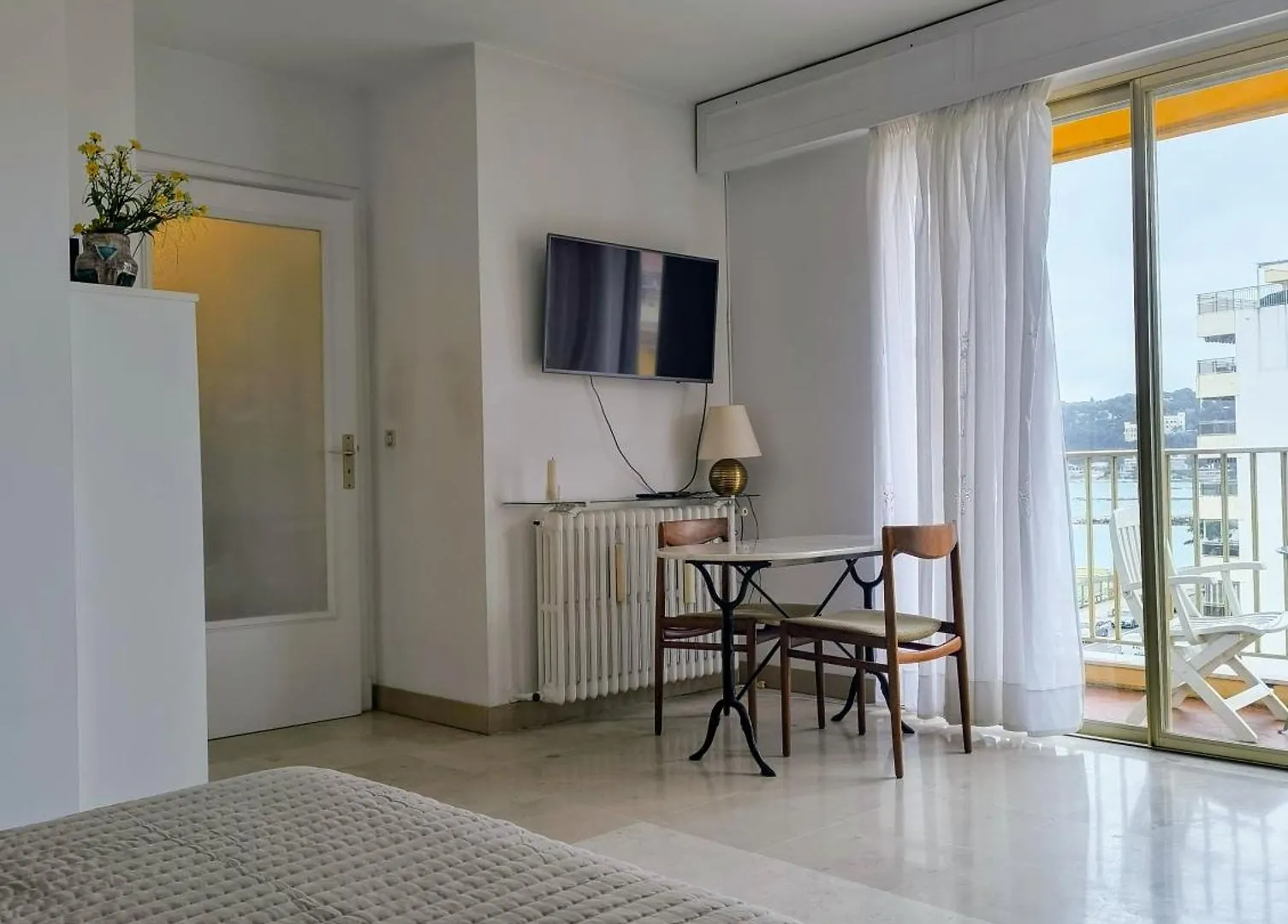 Bright And Spacious Seaside Studio ロクブリュヌ＝カップ＝マルタン アパート